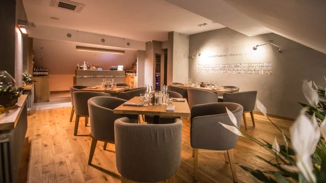 gastro-a-noz-widelec-002a-2615